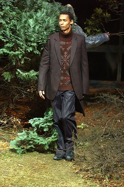 Look 7